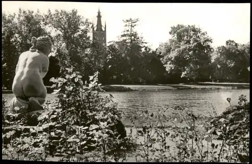 Wörlitz-Oranienbaum-Wörlitz Figur am See Landschaftspark Wörlitz 1960