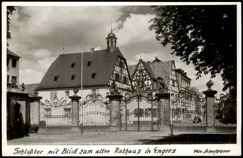 Engers Rhein-Neuwied (Rhein) Schloßtor   alten Rathaus in Engers 1962