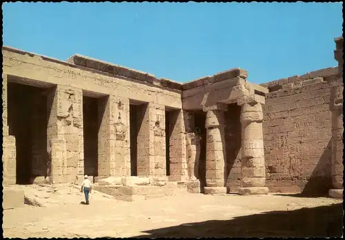Postcard Luxor LUXOR Medinet Habu Court of Ramses Temple 1970