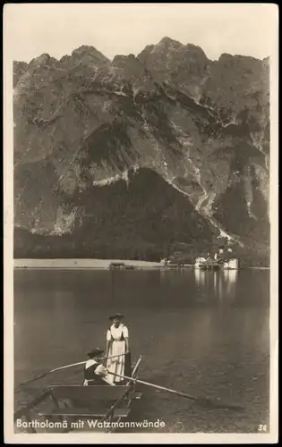 St. Bartholomä-Schönau  Königssee  Watzmannwänden Frauen im Ruderboot 1931