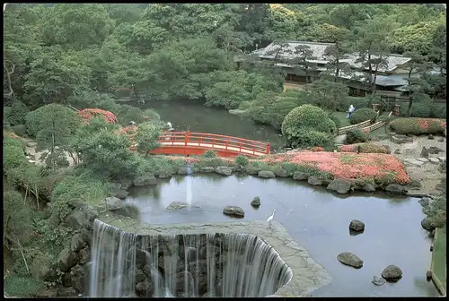 Postcard Japan The New Otani 10-acre classical Japanese garden 2000