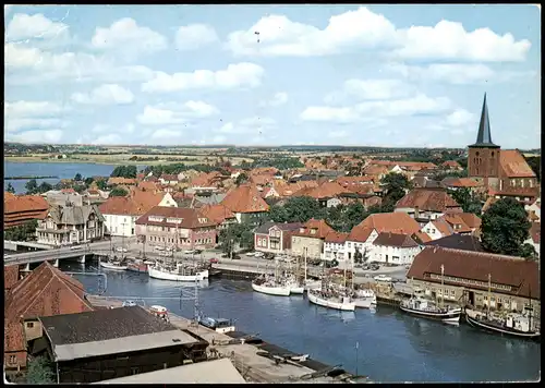 Ansichtskarte Neustadt (Holstein) Blick auf Stadt und Hafen 1981