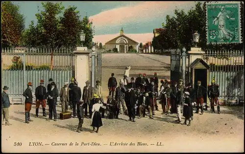 CPA Lyon Casernes de la Part-Dieu. 1913