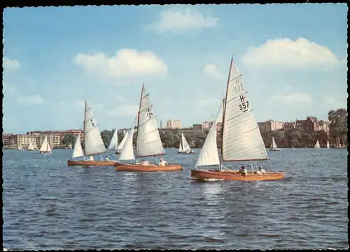 Ansichtskarte Hamburg Segelboote auf der Außenalster 1960