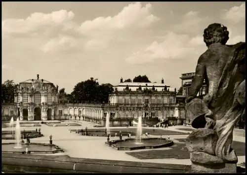 Innere Altstadt-Dresden Dresdner Zwinger Innenbereich mit Wasserkunst 1967