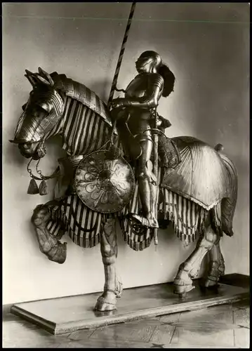 Ansichtskarte Wernigerode Schloss/Feudalmuseum - Ritterrüstung 1976