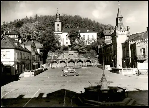 Ansichtskarte Leutenberg Marktplatz mit DDR-Autos 1969