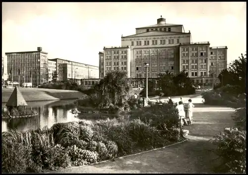 Ansichtskarte Leipzig Oper (Opernhaus) mit Schwanenteich 1969