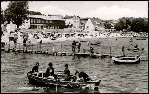 Ansichtskarte Sierksdorf Strand, Steg - Restaurant - belebt 1962