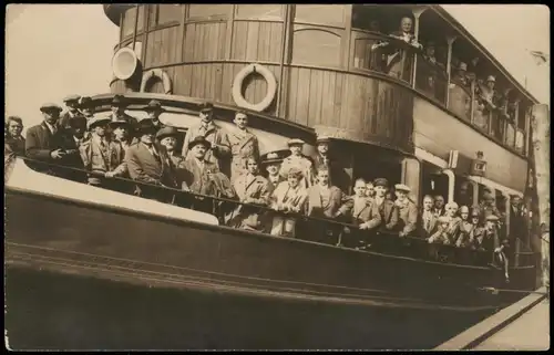 Foto  Schiffe Dampfer Steamer - Männer 1913 Privatfoto