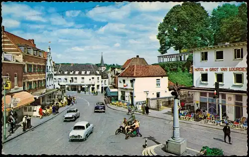Postkaart Valkenburg aan de Geul Grendelplein met Monument, Hotel 1971