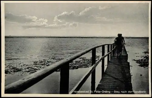 St. Peter-Ording Seebrücke zur Sandbank, Frauen Stimmungsbild 1939