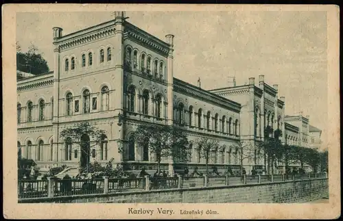 Postcard Karlsbad Karlovy Vary Lázeňský dům. 1926