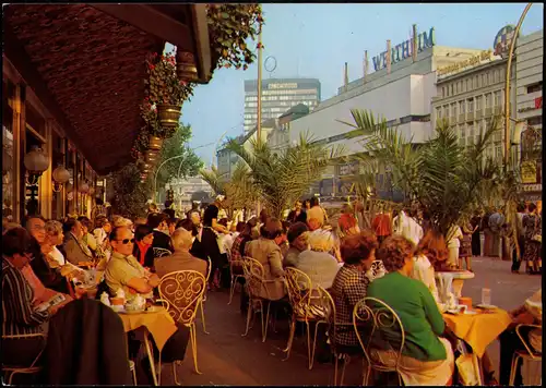 Charlottenburg-Berlin Kurfürstendamm Straßen Café am Wertheim Kaufhaus 1970