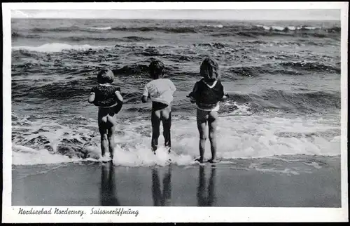 Ansichtskarte Norderney Kinder beim anbaden Saisoneröffnung, Strand 1935
