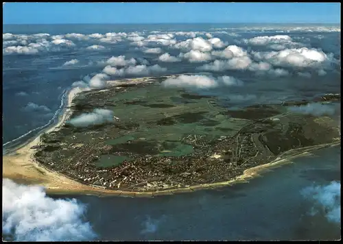 Ansichtskarte Borkum Luftbild aus sehr großer Höhe Wolken 1978