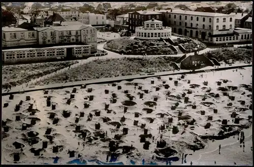 Ansichtskarte Wangerooge Luftbild Strand Hotels 1956