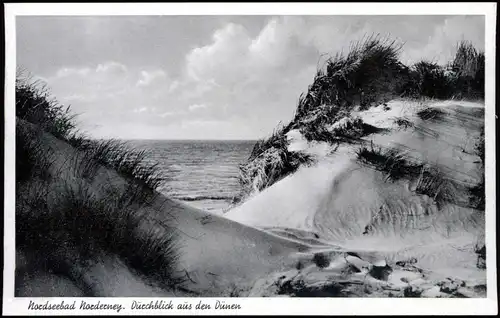 Ansichtskarte Norderney Durchblick aus den Dünen 1956