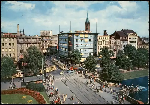 Düsseldorf Stadt Partie mit belebter Kreuzung, Tram Straßenbahn 1964