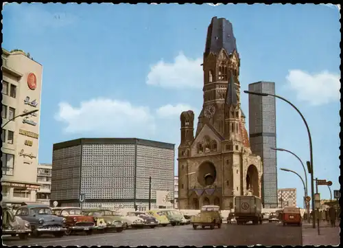Charlottenburg-Berlin  Gedächtniskirche, diverse Auto-Modelle  VW Käfer 1963