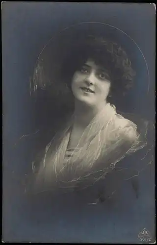 Frühe Fotokunst Frauen Motivkarte Soziales Leben Porträt Frau 1910