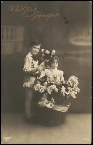 Glückwunsch Geburtstag Birthday Kinder im Blumenkorb Fotokunst 1915