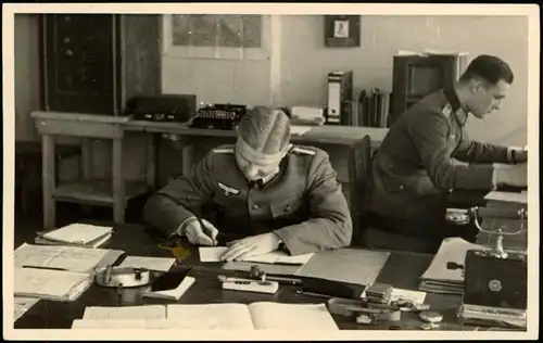 Ansichtskarte  Militär/Propaganda - Soldatenleben In der Schreibstube 1940