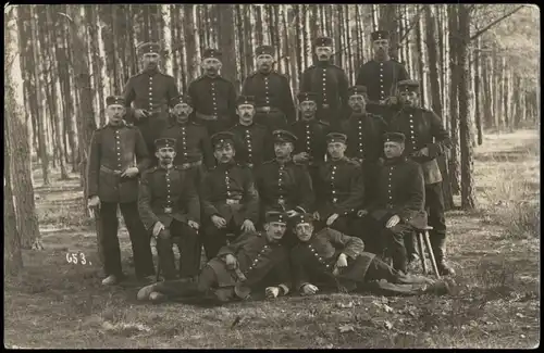 Foto AK Königsbrück Truppenübungsplatz - Gruppenbild 1915  gel. Feldpoststempel