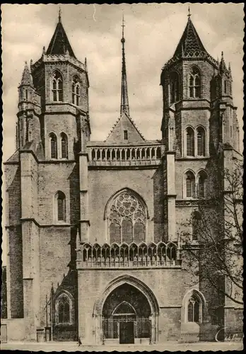 CPA Dijon (Dision) Dijon La Cathédrale Saint-Bénigne. 1935