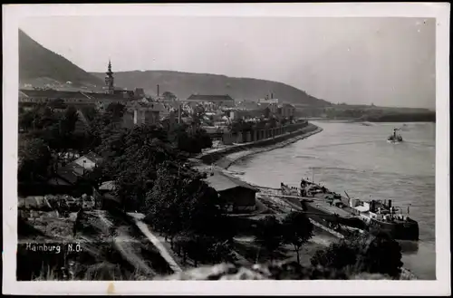 Ansichtskarte Hainburg (Donau) Anlegestelle, Stadt, Schleppschiff 1957