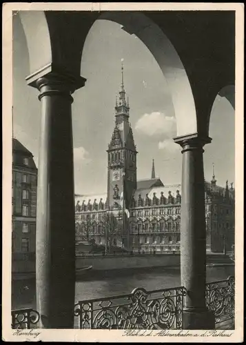 Ansichtskarte Hamburg Rathaus durch die Arkaden 1931