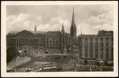 Ansichtskarte Hamburg Jungfernstieg mit Petrikirche, Straßenbahn 1935
