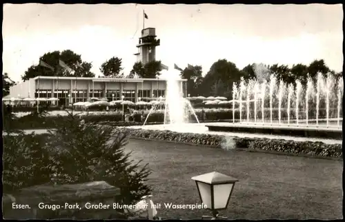 Ansichtskarte Essen (Ruhr) Gruga-Park Großer Blumenhof mit Wasserspiele 1955