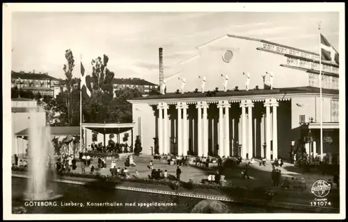 Göteborg Göteborg Ortsansicht, Liseberg, Konserthallen med spegeldammen 1955