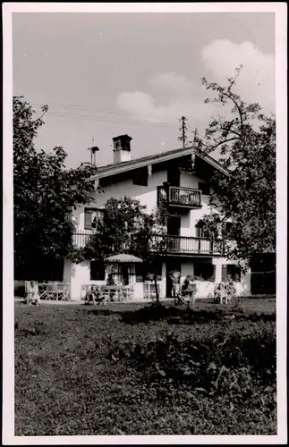 Foto Rottach-Egern Familie vor Haus 1953 Privatfoto