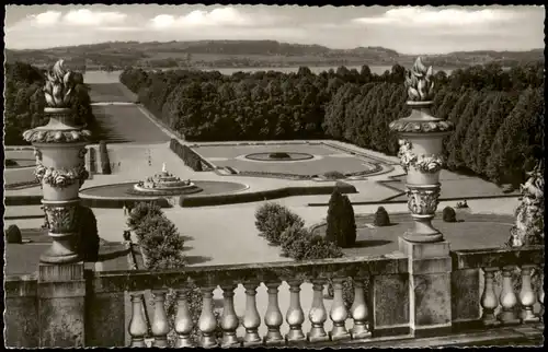 Chiemsee Herreninsel mit Schloss Gartenanlagen vor dem Schloß 1960