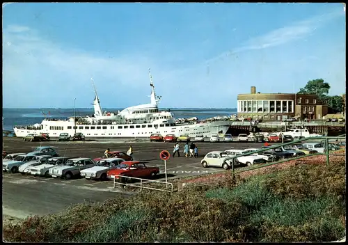 Wilhelmshaven Helgoland-Kai mit Strandhalle Schiff und Auto Parkplatz 1977