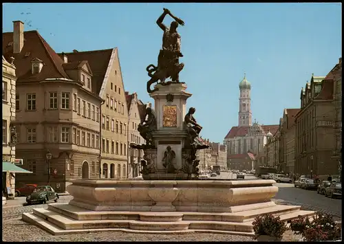 Augsburg Maximilianstraße mit Herkulesbrunnen und St. Ulrich, VW Käfer 1975