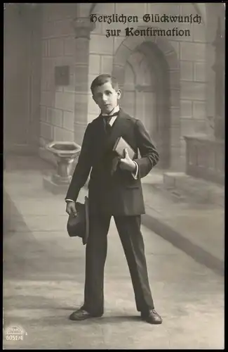 Ansichtskarte  Glückwunsch - Konfirmation Junge im Anzug Kirche 1913
