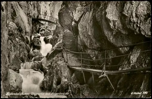 Ansichtskarte Grainau Höllentalklamm, Wegpartie mit Bogenbrücke 1962