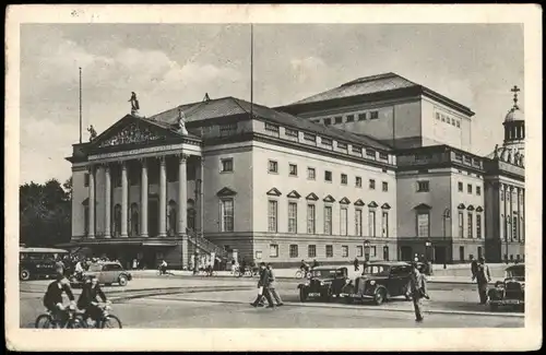 Ansichtskarte Mitte-Berlin Staatsoper, Auto 1942