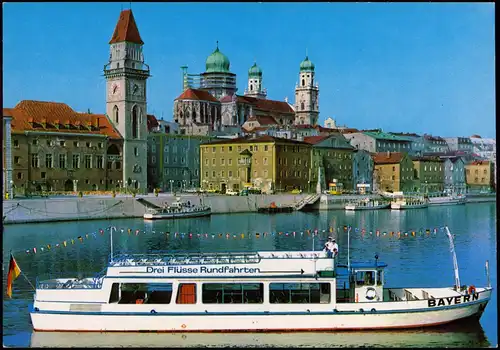 Passau Rathausplatz Anlegestelle Drei-Flüsse-Rundfahrten, Schiff BAYERN 1970