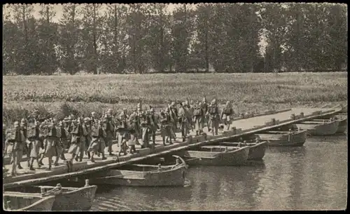 Pont de bateaux Militär/Propaganda Soldaten beim Brückenbau 1910