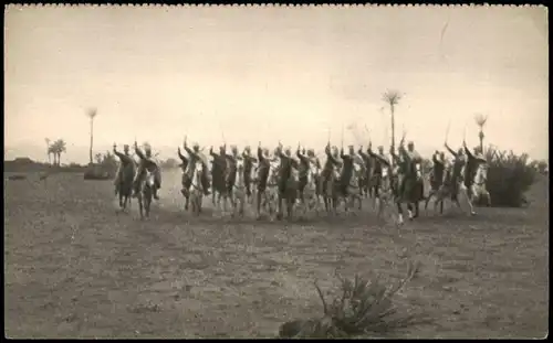 Militär & Propaganda (Frankreich): Spahis Marocains chargeant 1910