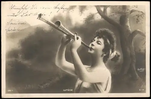 Soziales Leben Fotokunst: Lutece Frau mit Flöte 1904  alter BAHNPOST-Stempel