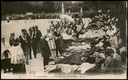 CPA Lourdes Lorda La Bénédiction des Malades 1907