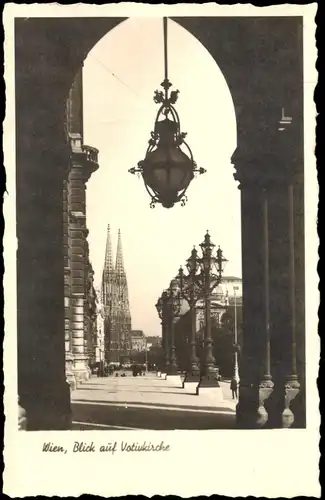 Ansichtskarte Wien Votivkirche 1950   mit Sonderstempel WIENER MESSE Messepalast