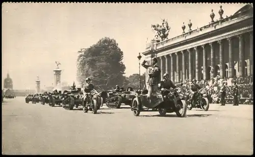 Paris Chenillettes d'Infanterie Grand Palais Militär France 1938