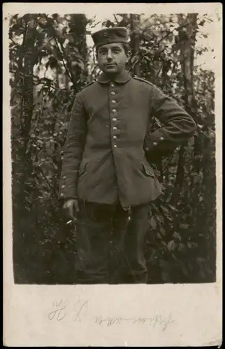 Militär/Propaganda 1.WK (Erster Weltkrieg) Soldat mit Zigarette 1918