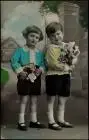 Ansichtskarte  Kinder Künstlerkarte Kinder mit Geschenken - Fotokunst 1929